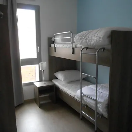 For 6 People With Balcony And Sea View * בריי-דון