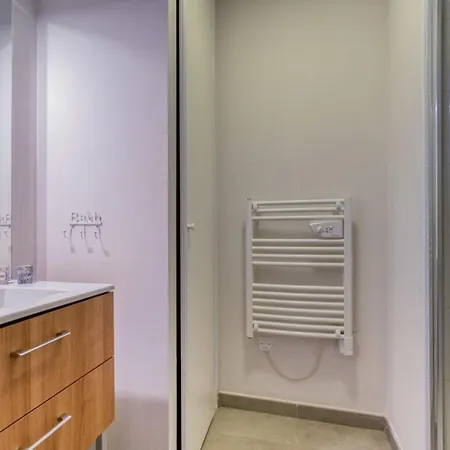 아파트 For 6 People With Balcony And Sea View *